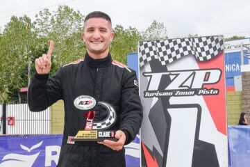 POLE PARA LUCAS ORLANDO EN LA CLASE 2